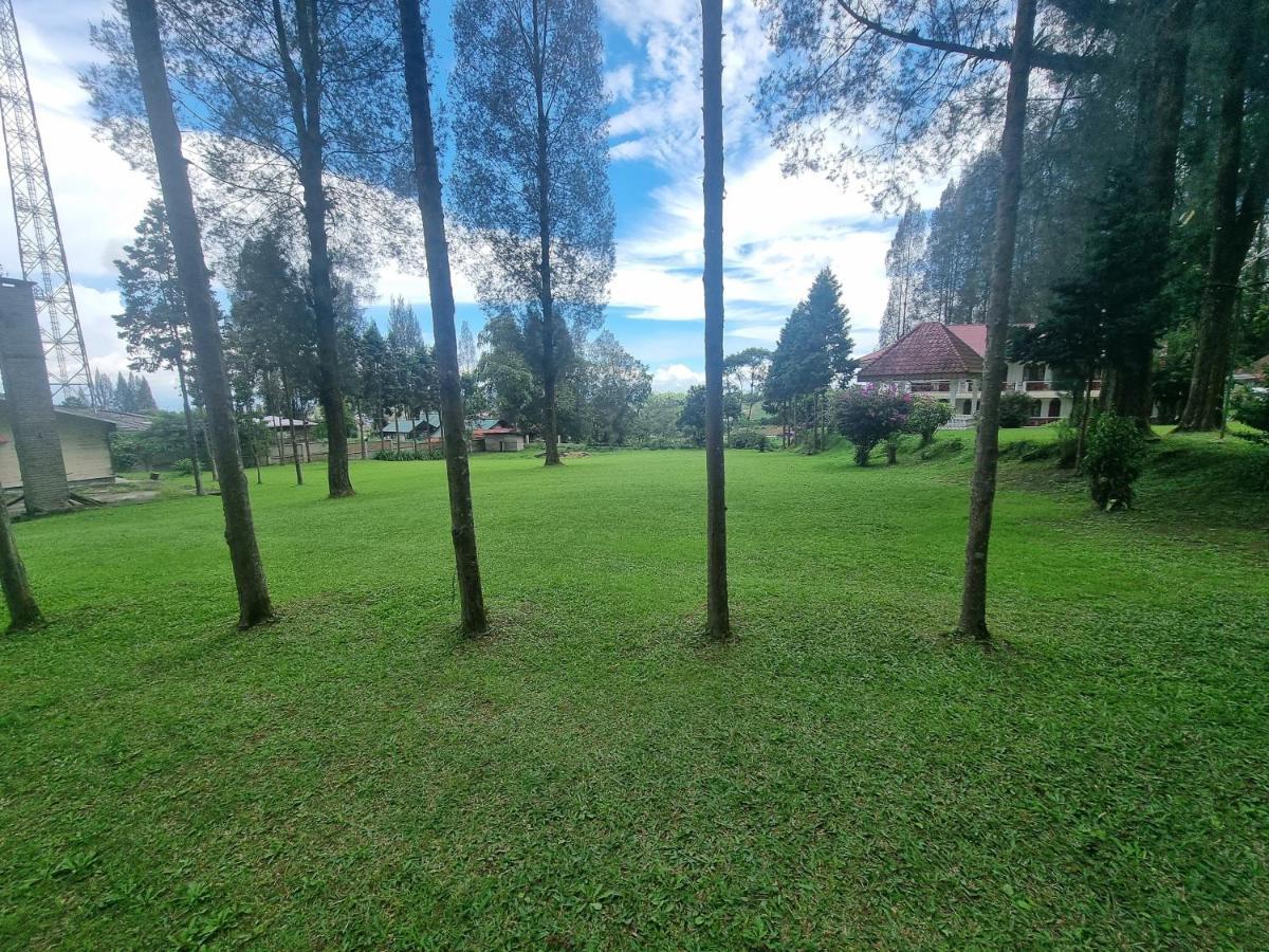 Oyo 93062 Sibayak Multinational Rest House Berastagi Luaran gambar