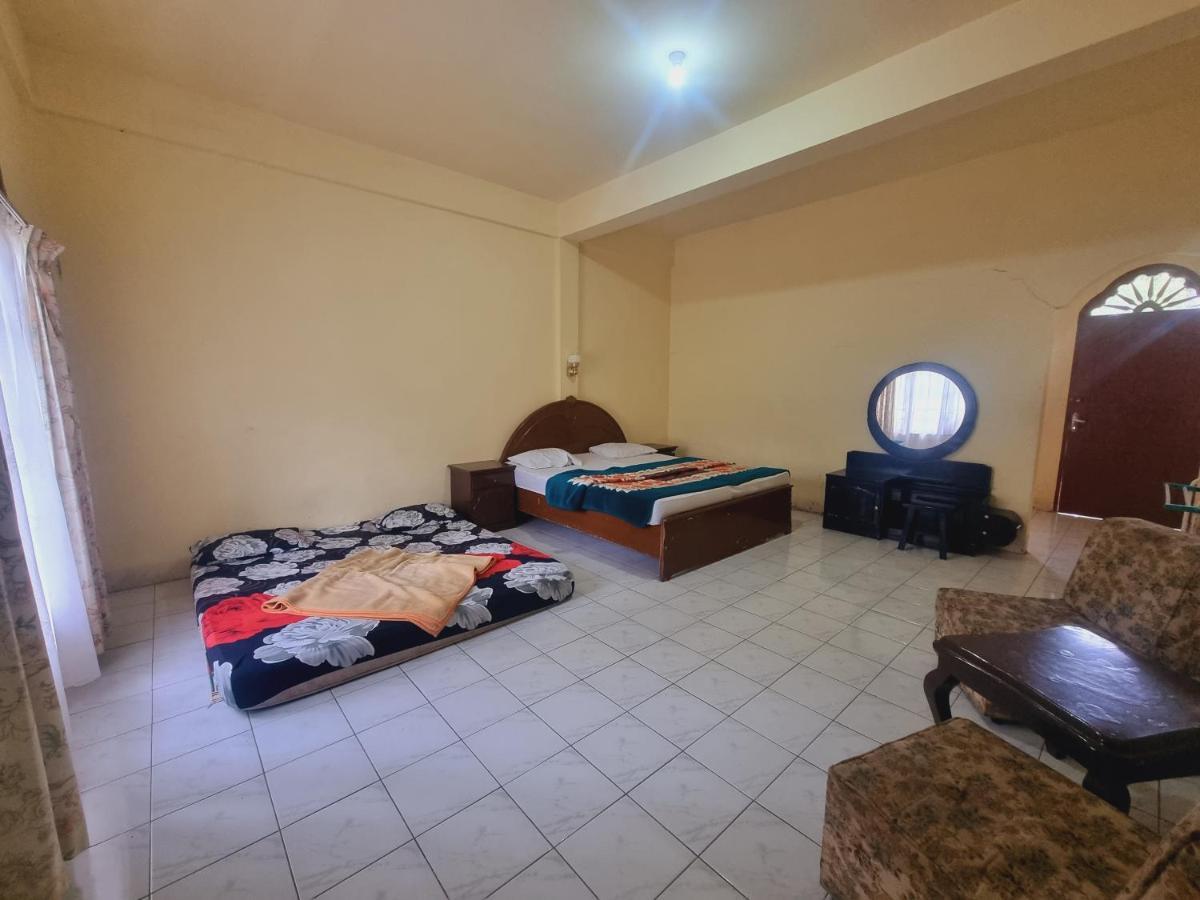 Oyo 93062 Sibayak Multinational Rest House Berastagi Luaran gambar