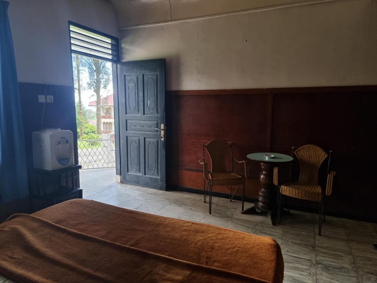 Oyo 93062 Sibayak Multinational Rest House Berastagi Luaran gambar